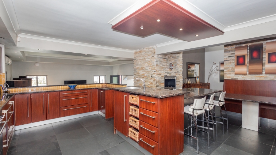 5 Bedroom Property for Sale in Kleinbron Estate Western Cape